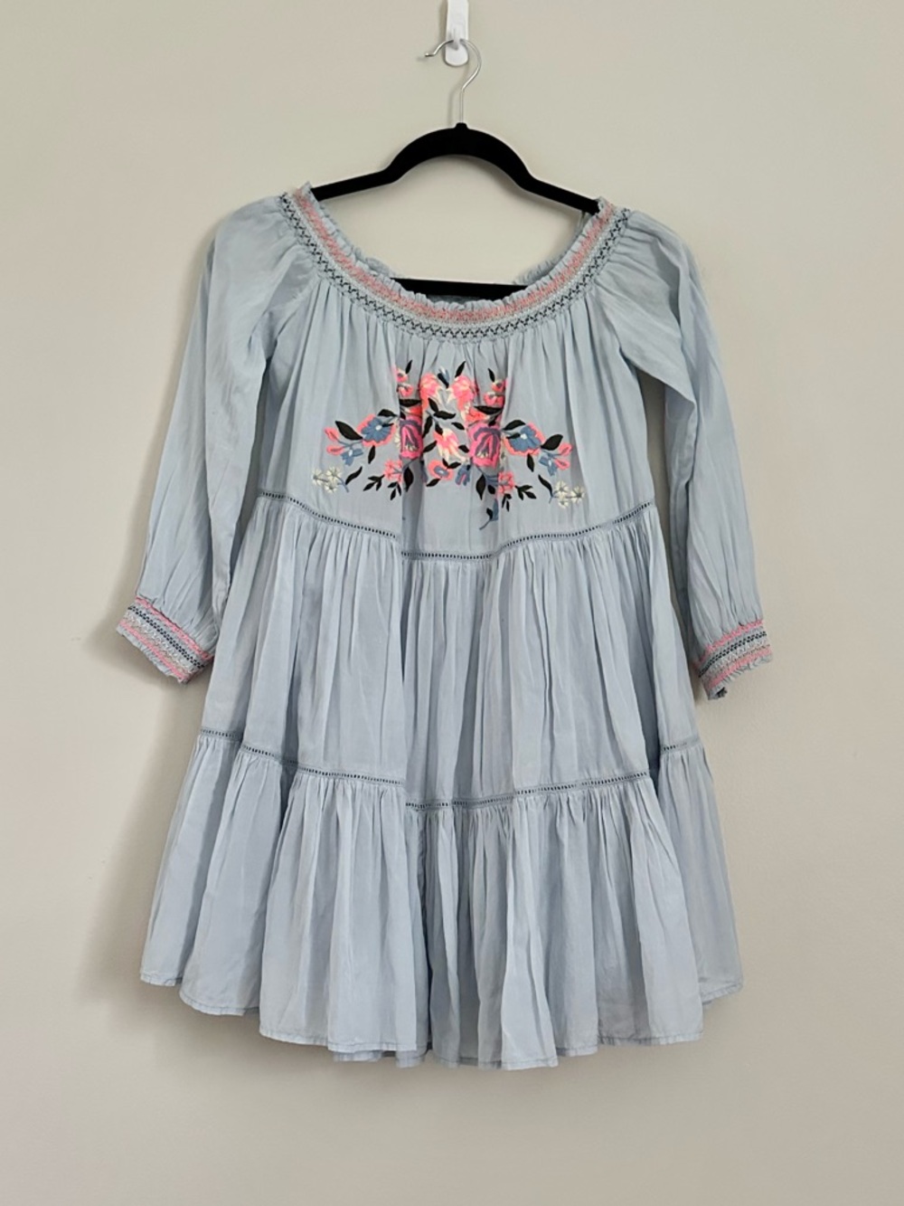 Free People Blue Embroidered Babydoll Mini Dress XS Boho Peasant Floral Festival